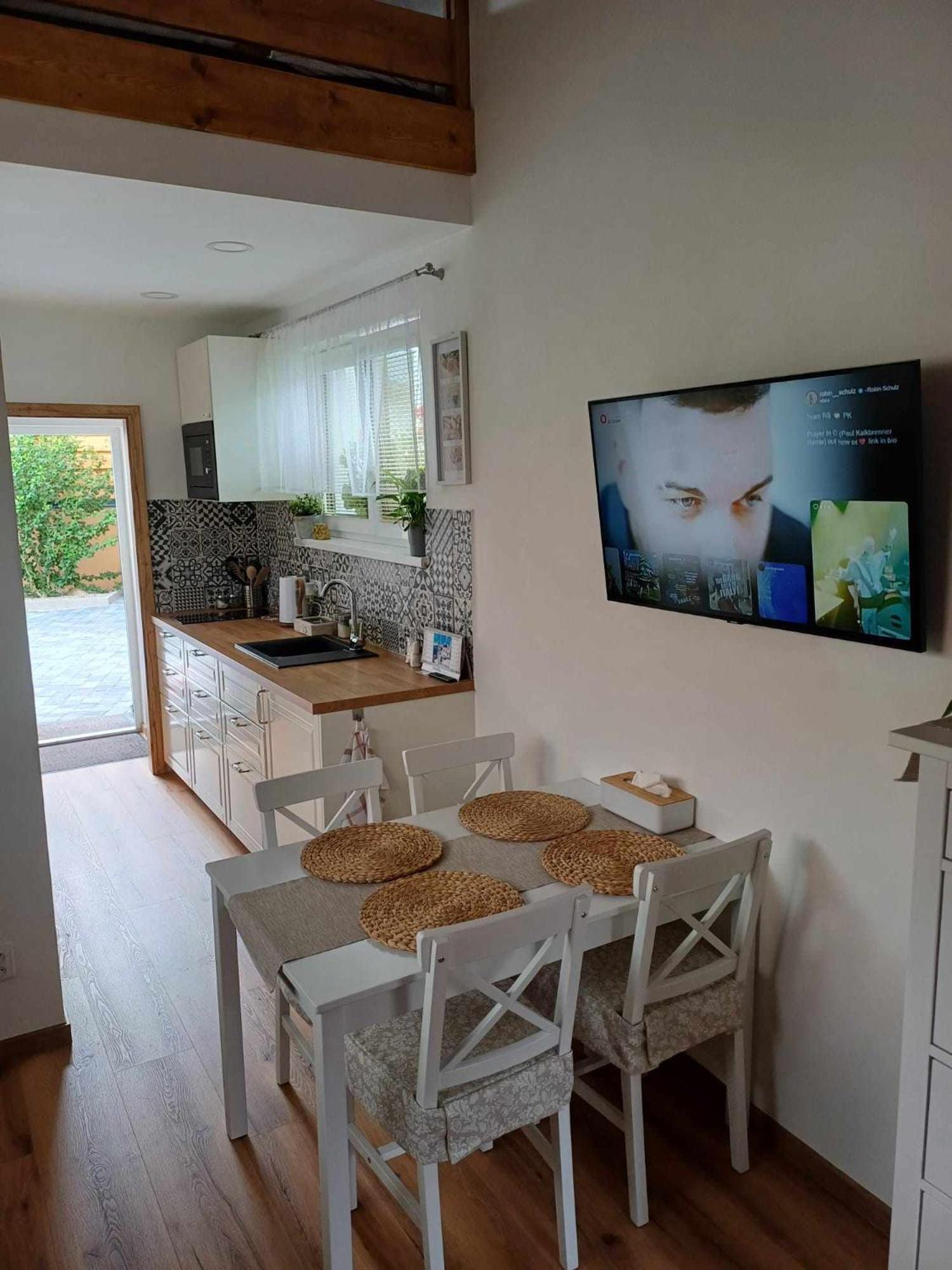 Machovo Jezero Apartment *